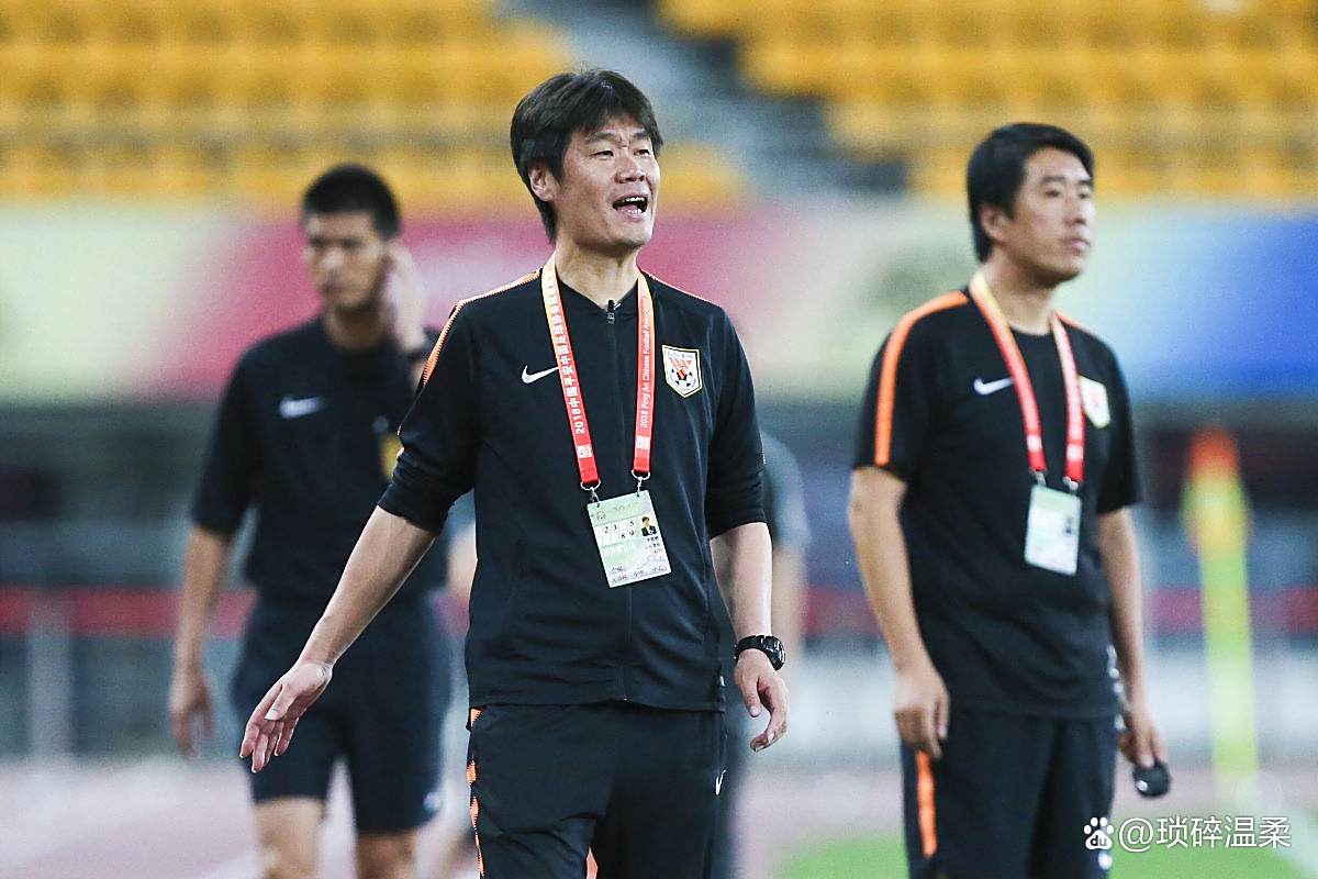 关于一线球员疲惫不堪，中超球队备战告急，全场震撼的信息