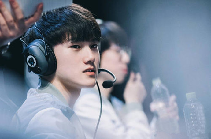 IG翻盘PSG,JackeyLove操刀奇招英雄翻盘强强对话八强赛,让粉丝疯狂欢呼 IG翻盘PSG,JackeyLove操刀奇招英雄翻盘强强对话八强赛,让粉丝疯狂欢呼