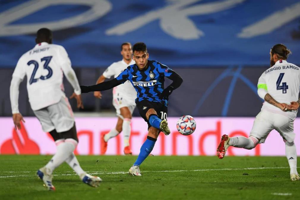 豪门对决!CS2上演世纪大战 豪门对决!CS2上演世纪大战