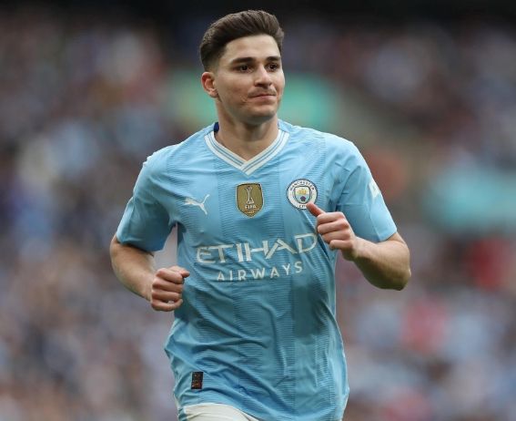 英格兰逆转西班牙，阿尔瓦雷斯状态火热的简单介绍