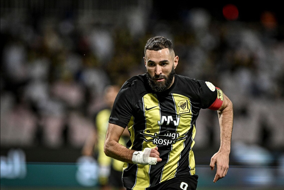 包含中国逆转智利,本泽马统治全场的词条 包含中国逆转智利,本泽马统治全场的词条