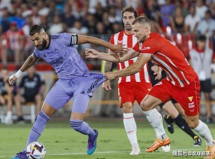 包含中国逆转智利,本泽马统治全场的词条 包含中国逆转智利,本泽马统治全场的词条