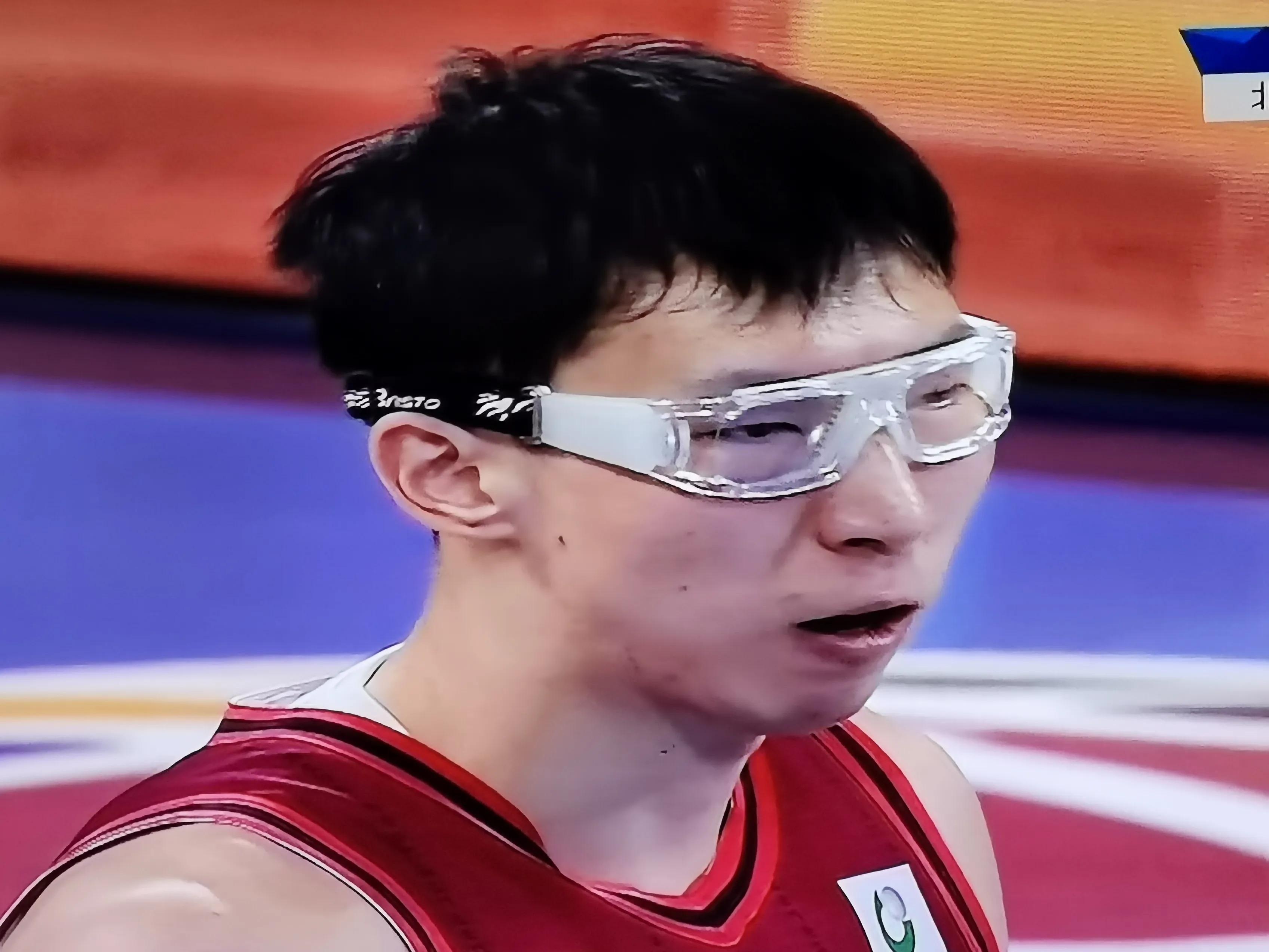 山西队轻取火箭，周琦刷新纪录