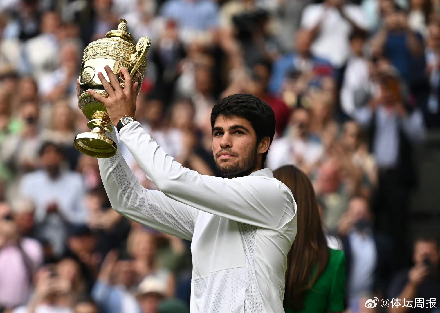 温网碾压ATP总决赛，阿尔卡拉斯惊艳四座