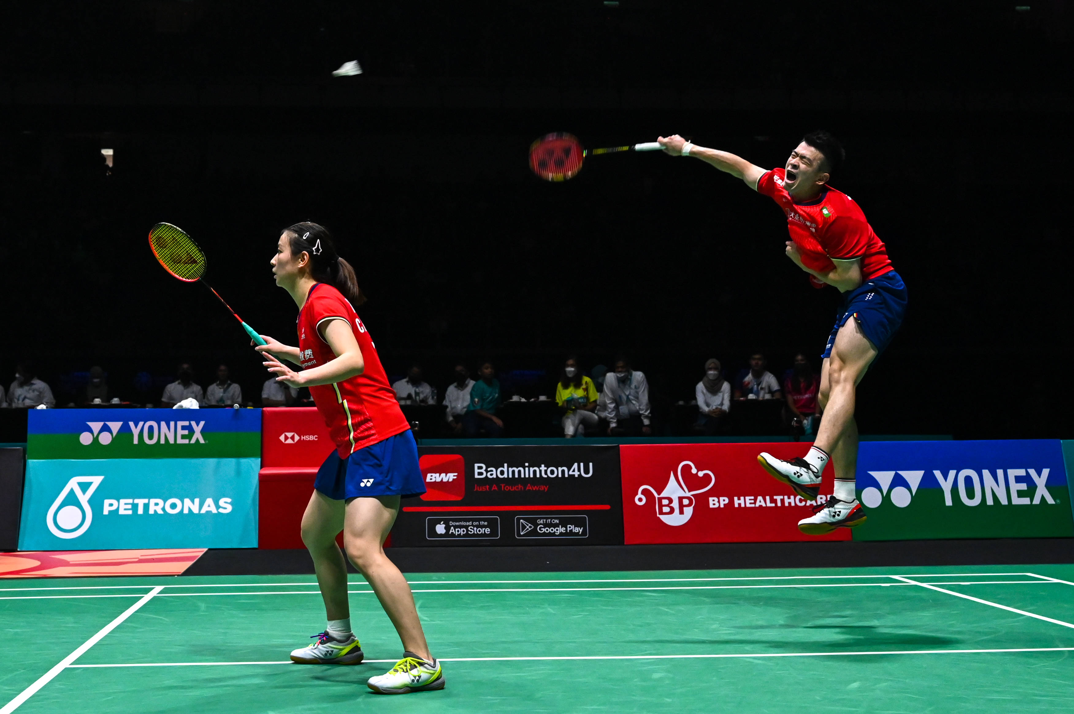 泰国队力克韩国队,安赛龙统治全场 泰国队力克韩国队,安赛龙统治全场